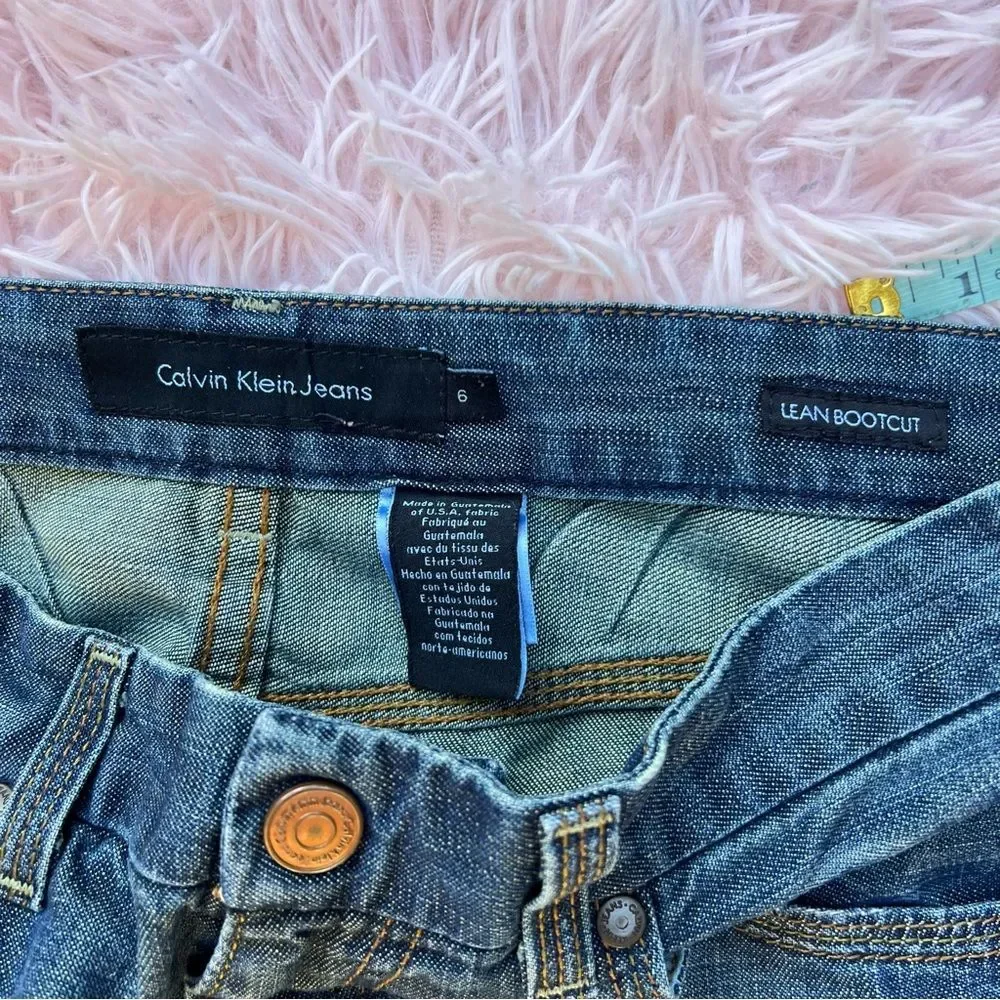 Calvin Klein Lean Bootcut size 6 length 32 mid-rise